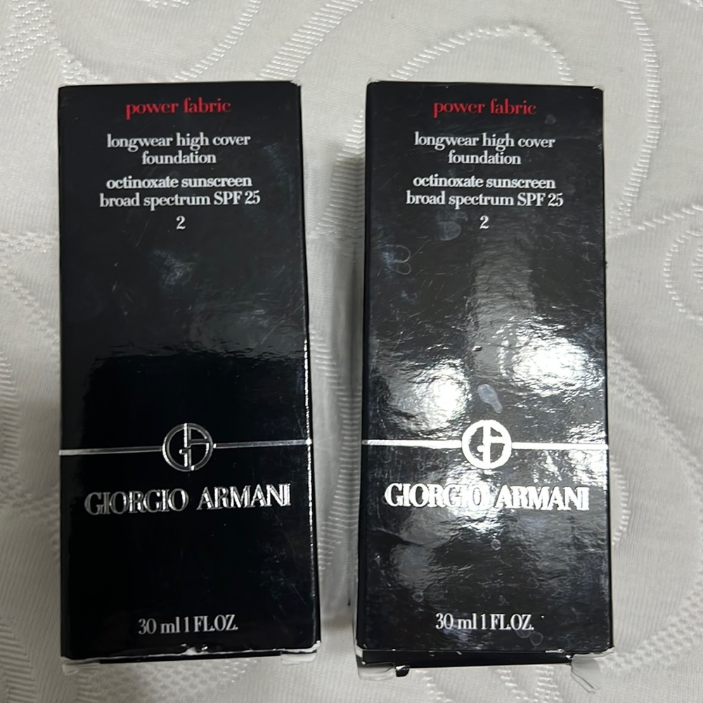 Giorgio Armani - Power Foundation - Fair with Olive undertones